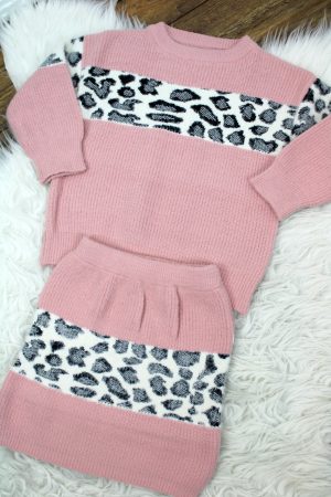 Setje gebreid panter roze