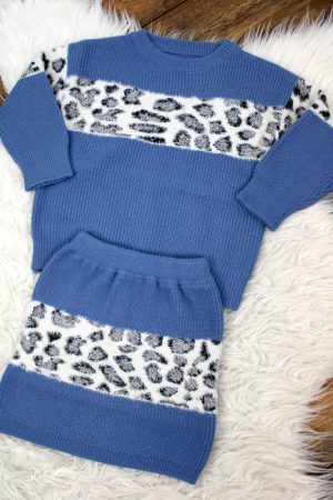 Setje gebreid panter blauw