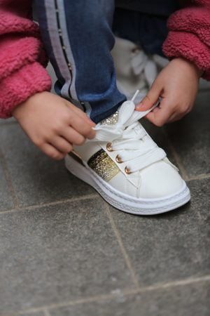 Sneakers cool gold